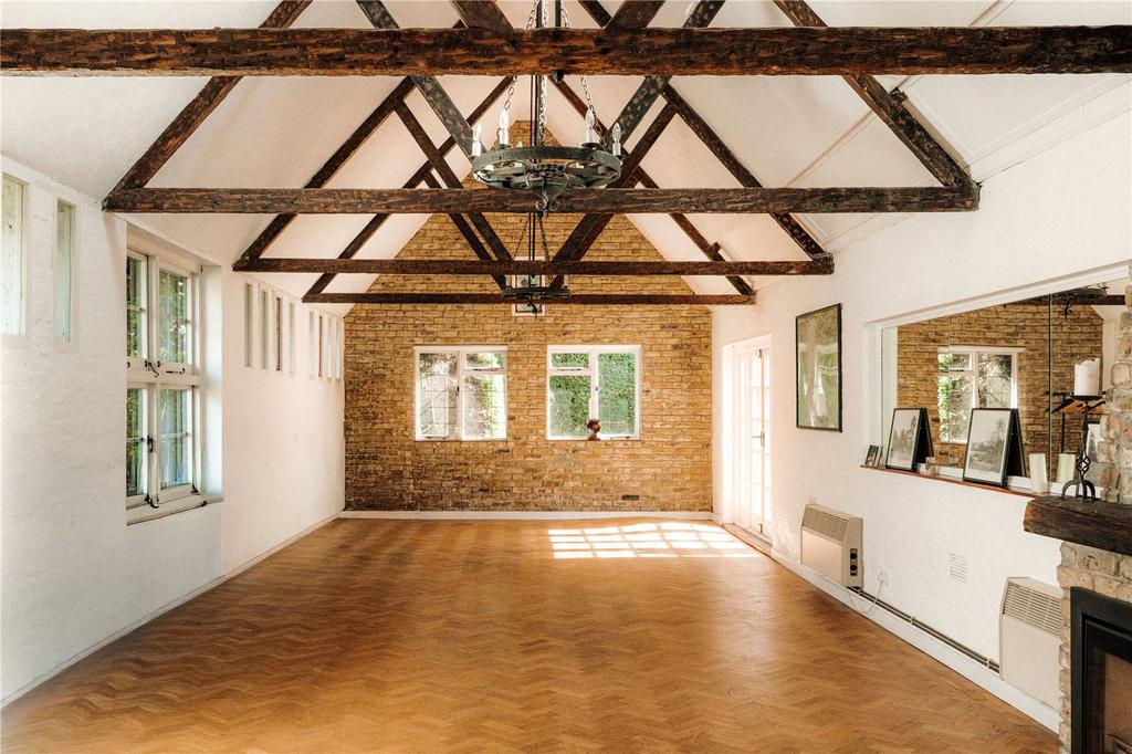 Vaulted Hall