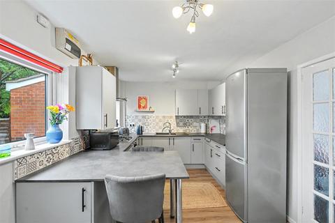 3 bedroom terraced house for sale, Dennis Avenue, Beeston, Nottingham