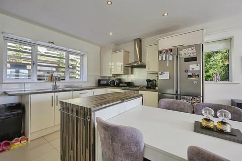 5 bedroom detached house for sale, Lime Tree Court, Sowerby Bridge, Halifax