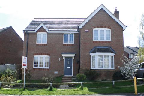 4 bedroom detached house to rent, Milton Keynes MK5