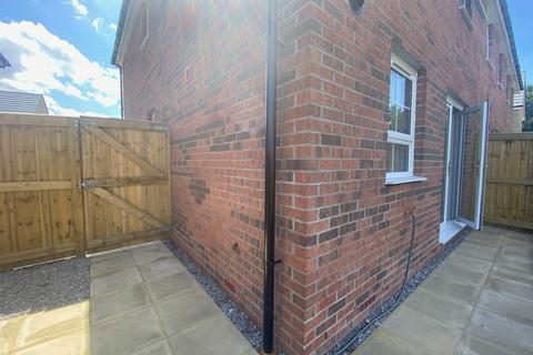 3 bedroom house to rent, Hobby Street, Preston, PR4