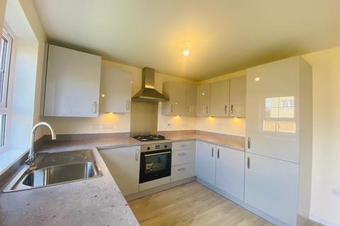 3 bedroom house to rent, Hobby Street, Preston, PR4