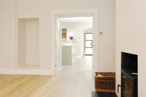 4 bedroom townhouse to rent, Clarendon Terrace, Stockbridge