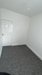 3 bedroom terraced house to rent, Etherstone Street, Leigh WN7