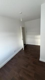 3 bedroom terraced house to rent, Etherstone Street, Leigh WN7