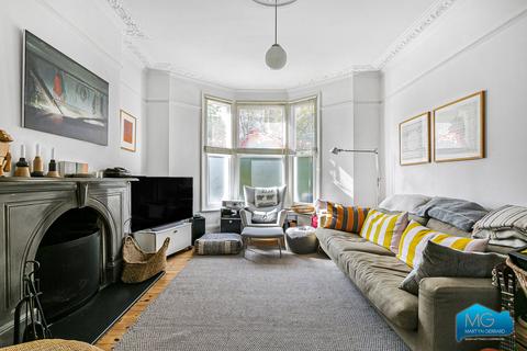 5 bedroom end of terrace house for sale, Blythwood Road, Stroud Green, London, N4