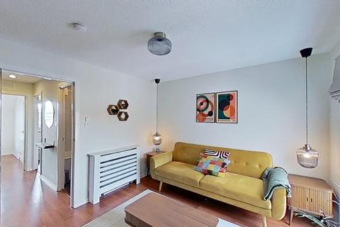 1 bedroom flat to rent, High Street, Musselburgh, East Lothian, EH21