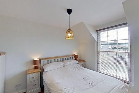 1 bedroom flat to rent, High Street, Musselburgh, East Lothian, EH21