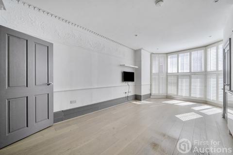 2 bedroom apartment for sale, High Street, Chesham, Buckinghamshire