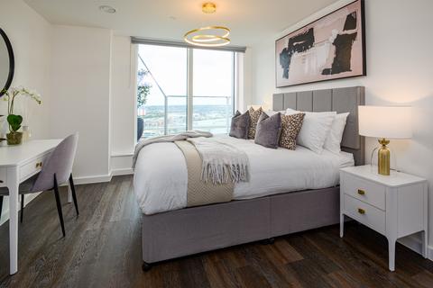 2 bedroom penthouse to rent, at Vantage Tower, Flat 205, Centenary Plaza SO19