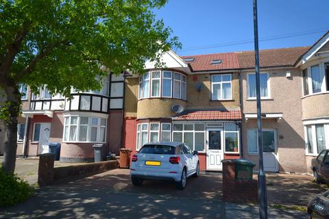 4 bedroom terraced house for sale, Rowland Avenue, Kenton, HA3