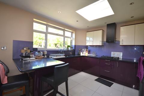 4 bedroom terraced house for sale, Rowland Avenue, Kenton, HA3