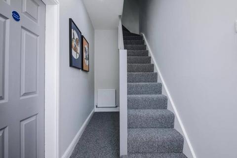 6 bedroom end of terrace house for sale, Boaler Street, Liverpool, Merseyside, L6