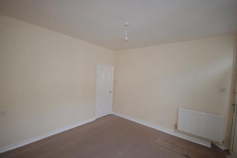 3 bedroom terraced house to rent, Campbell Street, Brockmoor
