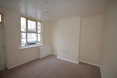 3 bedroom terraced house to rent, Campbell Street, Brockmoor