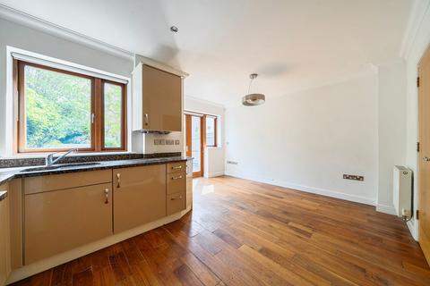 4 bedroom semi-detached house for sale, Court Road, Kings Worthy, SO23