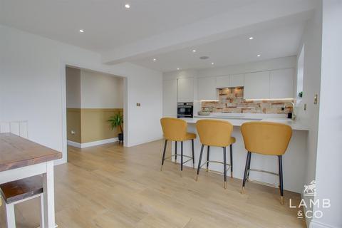 undefined, Ipswich Road, Holland-On-Sea CO15