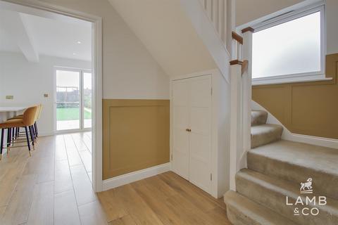 undefined, Ipswich Road, Holland-On-Sea CO15