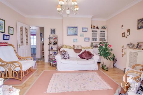 3 bedroom detached bungalow for sale, Nottingham Road, Clacton-On-Sea CO15