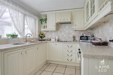 3 bedroom detached bungalow for sale, Nottingham Road, Clacton-On-Sea CO15