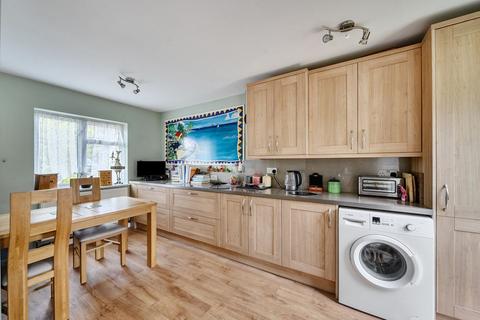 3 bedroom detached house for sale, Manor Orchard, Manor Orchard SN6