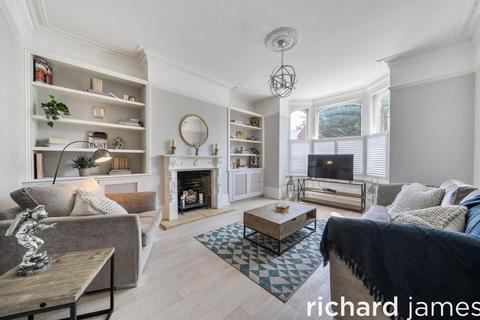 5 bedroom semi-detached house for sale, Bath Road, Old Town SN1
