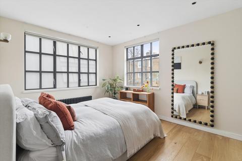 2 bedroom flat to rent, Ovanna Mews, Buckingham Road, London N1