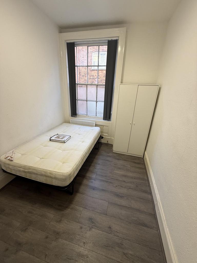 House in Leicester, Black Friars - View 2