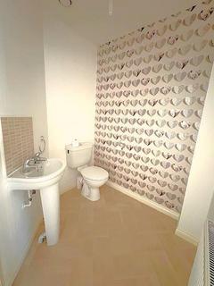 2 bedroom house to rent, Elder Road, Grimsby