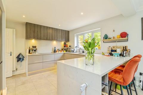 5 bedroom detached house for sale, Ravel Close, Old Farm Park, Milton Keynes