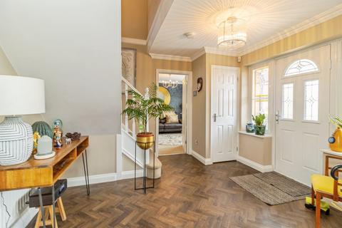 5 bedroom detached house for sale, Ravel Close, Old Farm Park, Milton Keynes