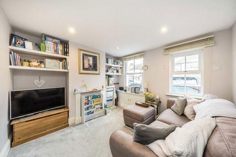undefined, Swan Road, Feltham TW13
