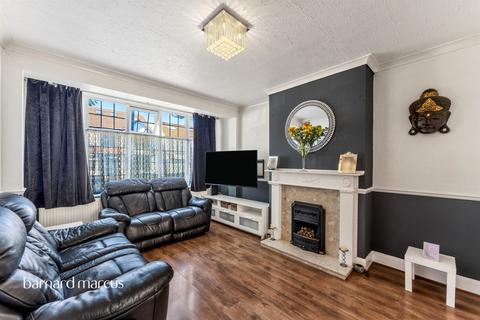 4 bedroom terraced house for sale, Avenue Road, London