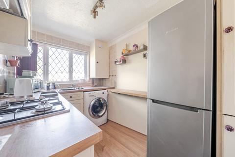 2 bedroom end of terrace house for sale, Butts Road, Alton, Hampshire, GU34