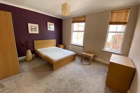1 bedroom in a house share to rent, A Woodborough Road, Nottingham, NG3