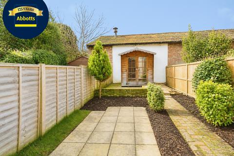 2 bedroom terraced house to rent, Roman Road, Chelmsford, CM2