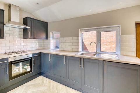 2 bedroom end of terrace house for sale, Frank Street, Greenside, Ryton