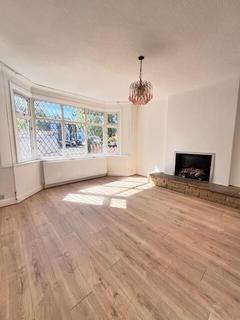 4 bedroom house to rent, High Road, London