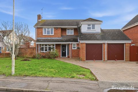 4 bedroom detached house for sale, Barnaby Rudge, Chelmsford, CM1