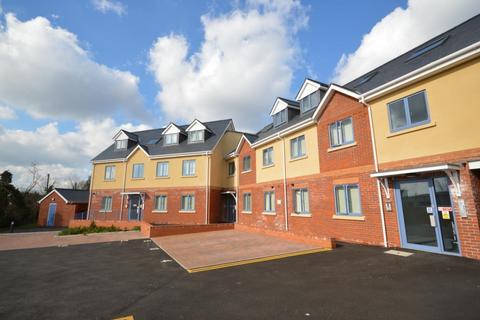 Studio to rent, Weyhill Road, Hampshire SP10