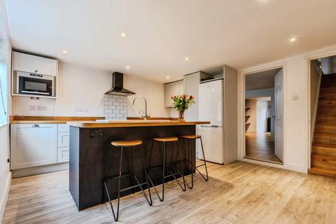 3 bedroom cottage for sale, Charlton, Andover, SP10