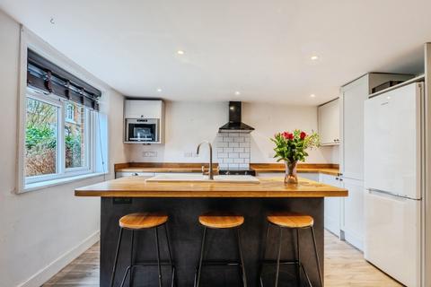 3 bedroom cottage for sale, Charlton, Andover, SP10