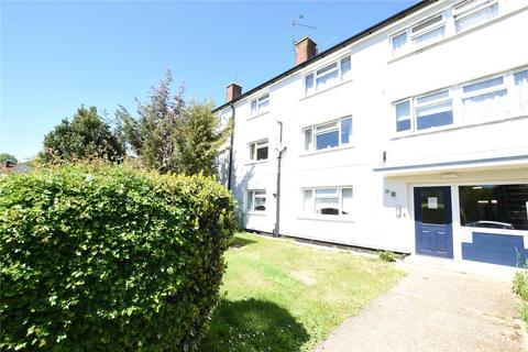 2 bedroom apartment for sale, Perring Avenue, Hampshire GU14