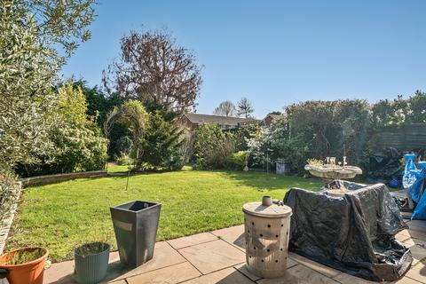 4 bedroom detached house for sale, Somerford Close, Maidenhead, SL6