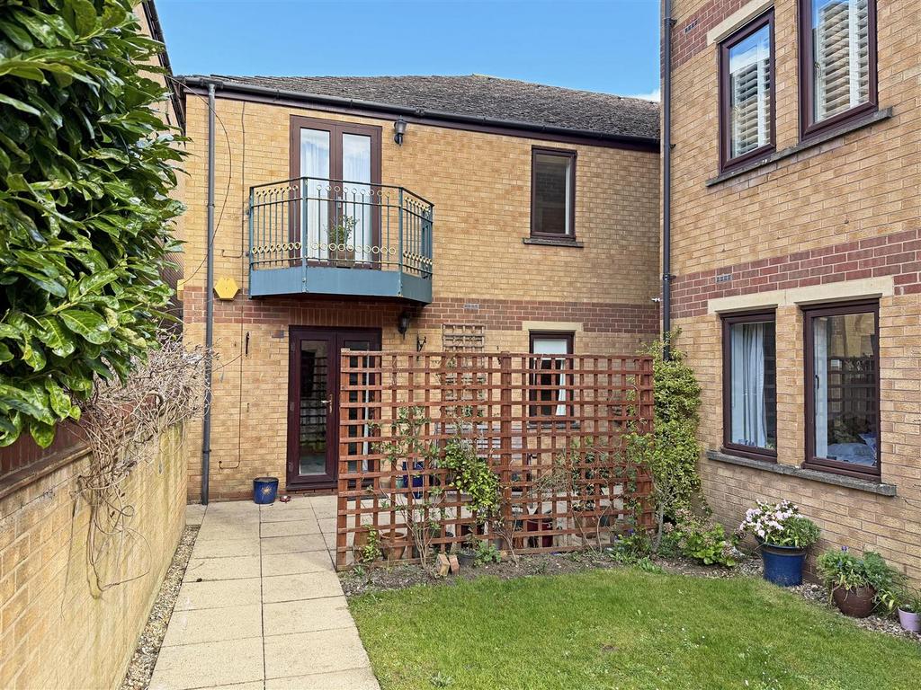 Welland Mews, Stamford