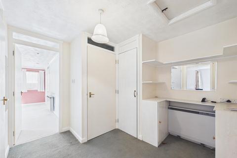 2 bedroom flat for sale, Welland Mews, Stamford