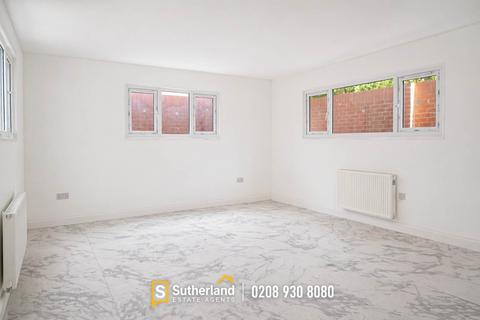 4 bedroom semi-detached house for sale, Lillac Street, London