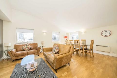 2 bedroom flat for sale, Aldersgate Street, London EC1A