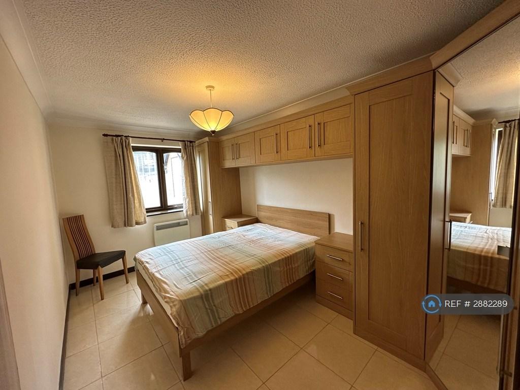 Apartment in Cambridge, Newnham - View 5