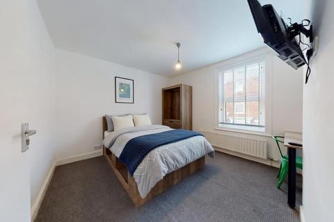 4 bedroom house to rent, Cromwell Street, Lincoln LN2